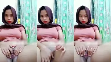 Bokep Jilbab Remaja Kirim Foto Colmek Buat Pacar Sange